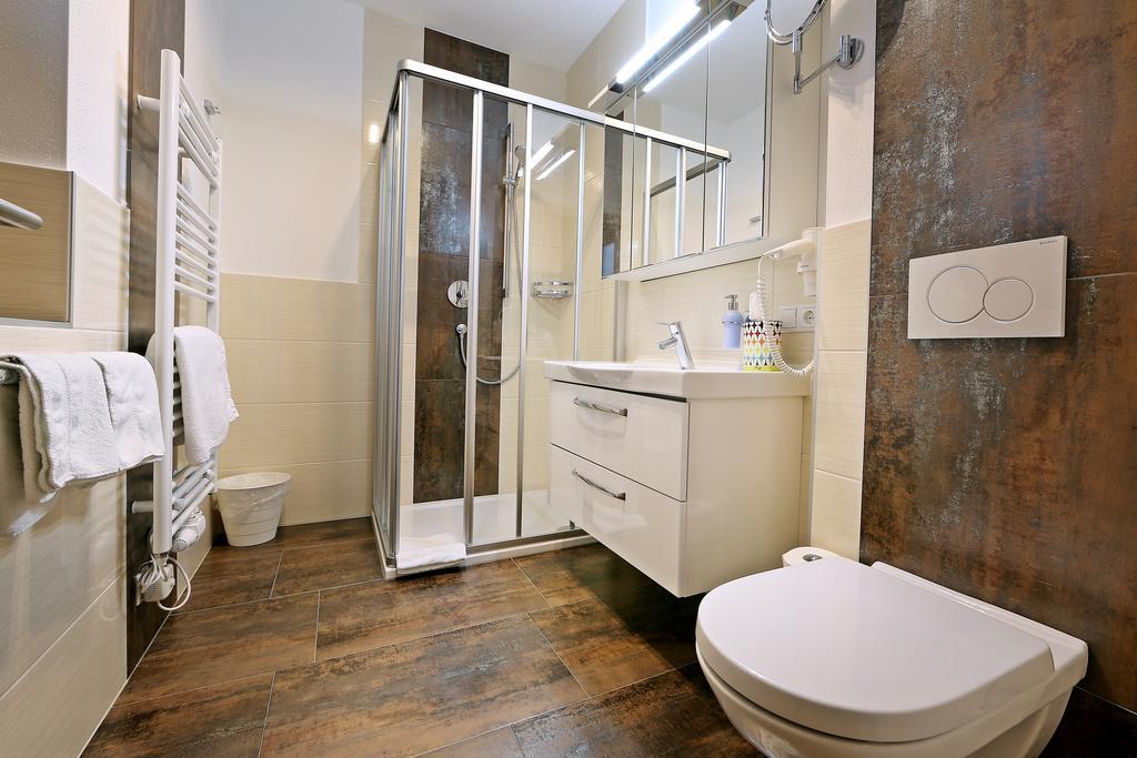 Landhaus & Apartment Taxach 齐勒河谷的里德 外观 照片