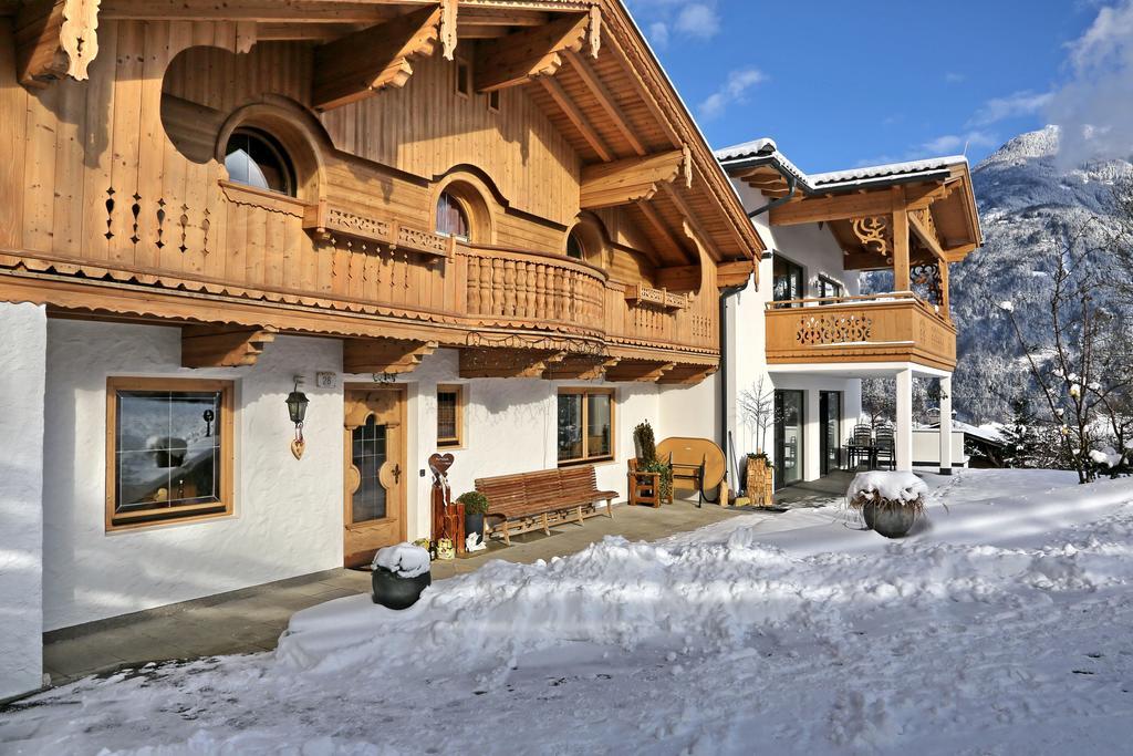 Landhaus & Apartment Taxach 齐勒河谷的里德 外观 照片