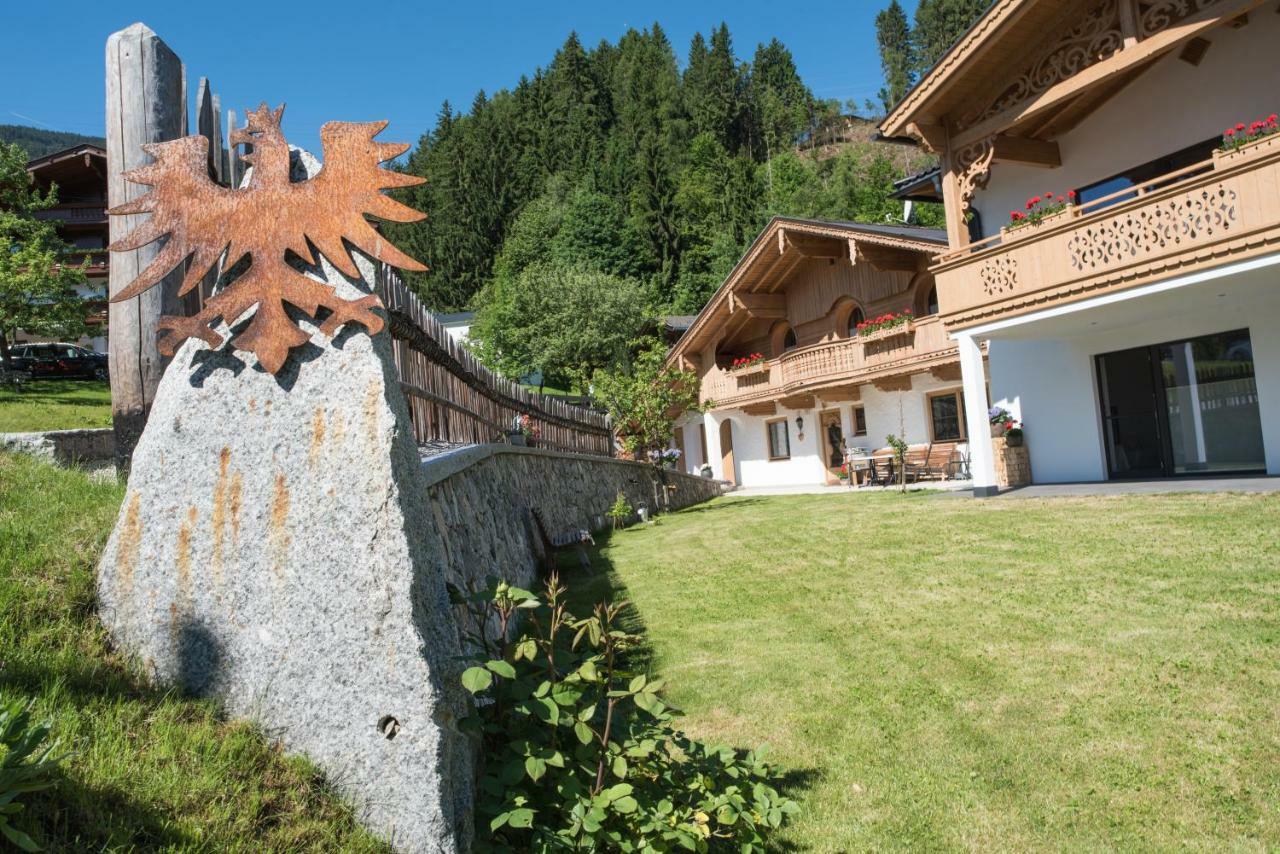 Landhaus & Apartment Taxach 齐勒河谷的里德 外观 照片