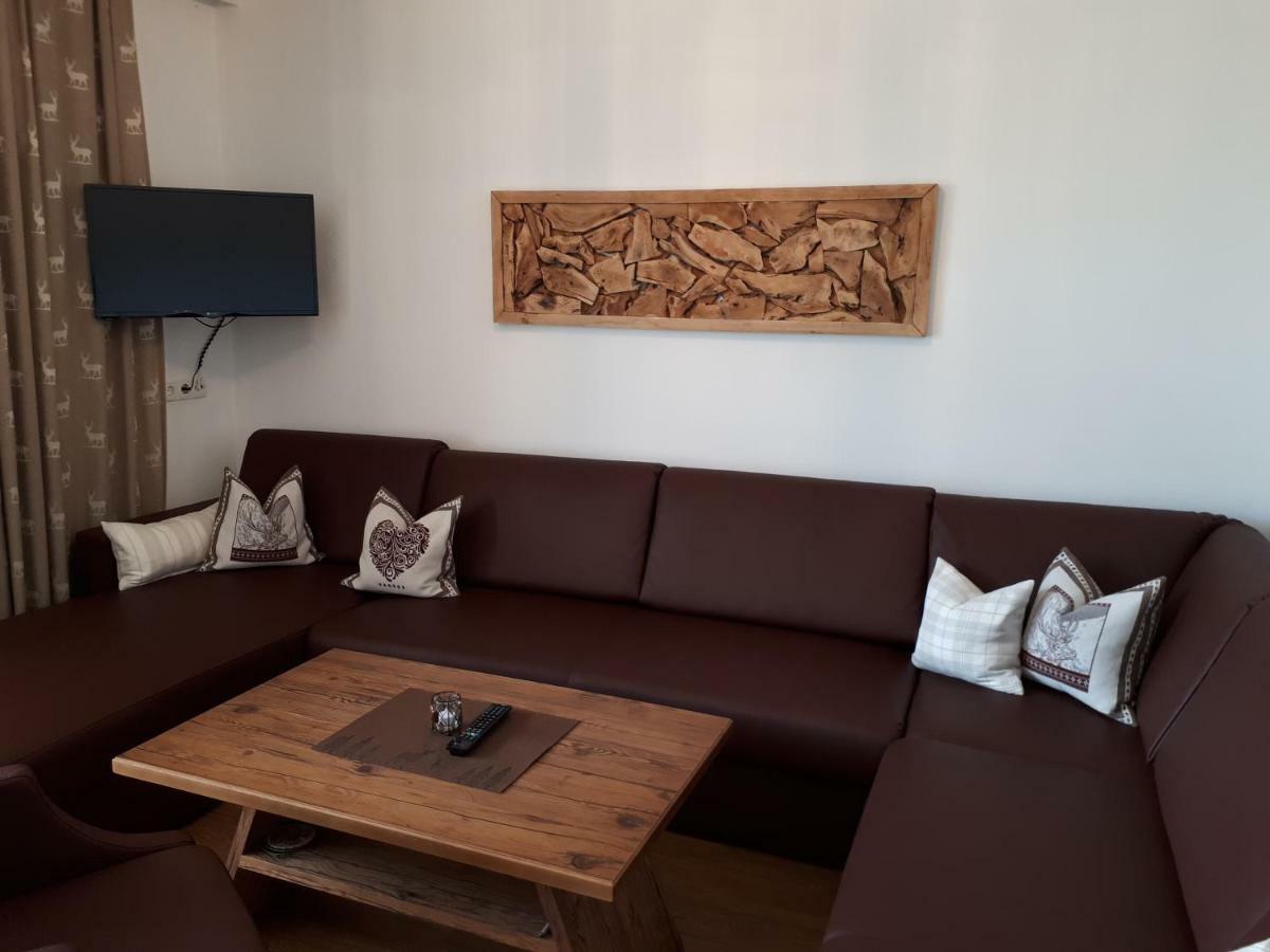 Landhaus & Apartment Taxach 齐勒河谷的里德 外观 照片